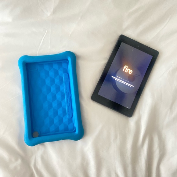 Amazon Fire 7 - Picture 3 of 4